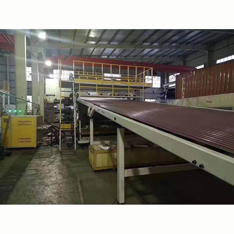 Linha de extrusão HDPE/PP T-Grip Sheet
